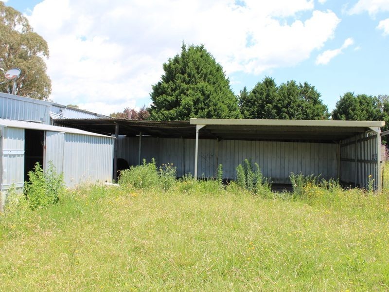 9895 New England Highway, Glen Innes NSW 2370