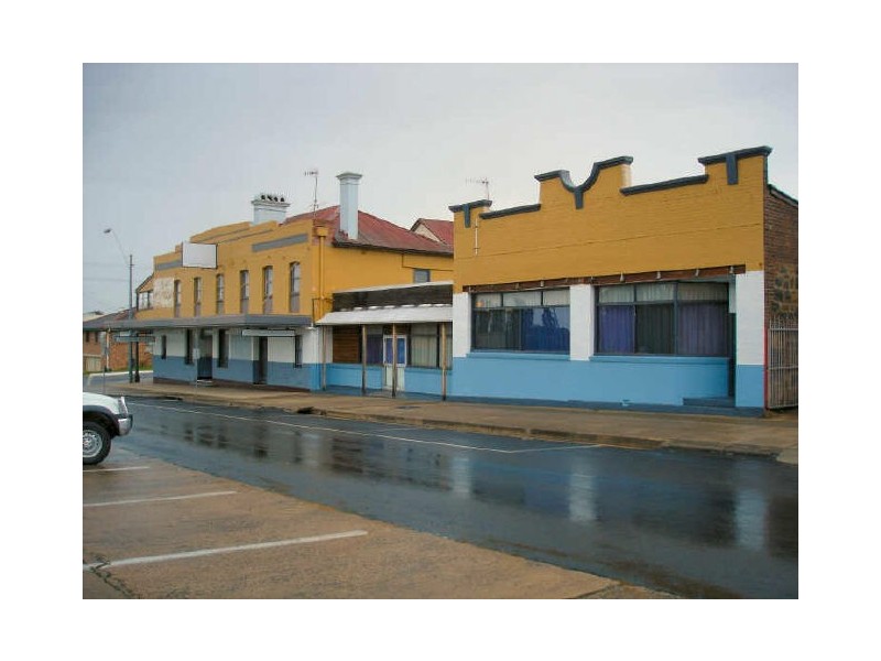 Former ROYAL HOTEL/ 371 Grey Street, Glen Innes NSW 2370