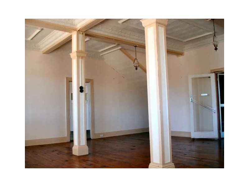 Former ROYAL HOTEL/ 371 Grey Street, Glen Innes NSW 2370