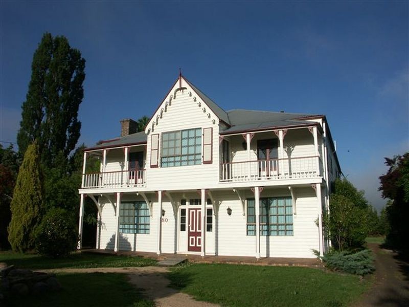 180 Church Street, Glen Innes NSW 2370