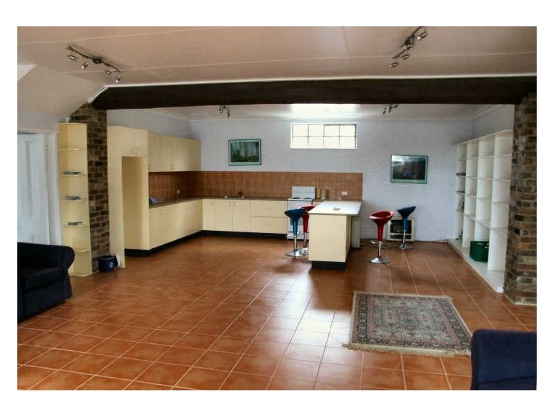 180 Church Street, Glen Innes NSW 2370