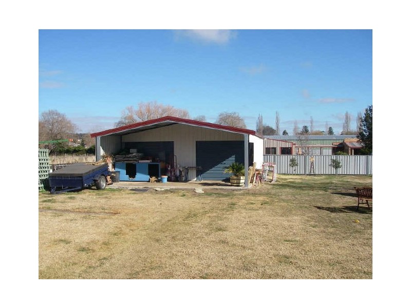 112 Grey Street, Glen Innes NSW 2370