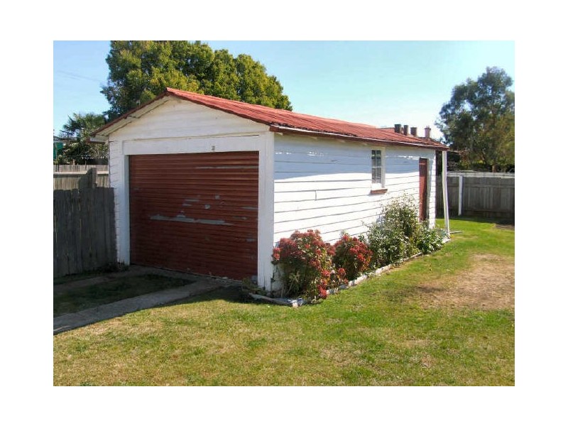 98 Bourke Street, Glen Innes NSW 2370