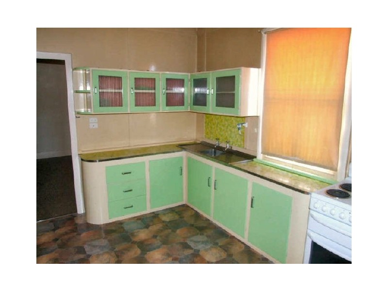 98 Bourke Street, Glen Innes NSW 2370