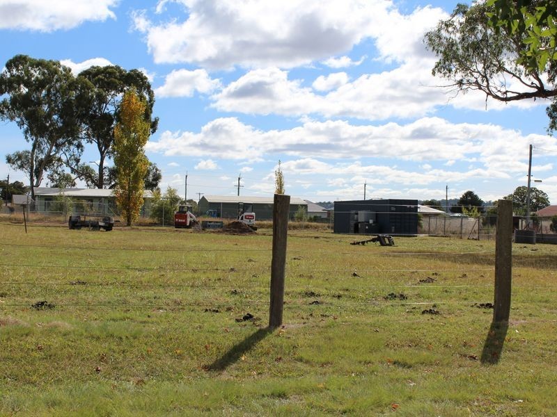 18-22 Lambeth Street, Glen Innes NSW 2370