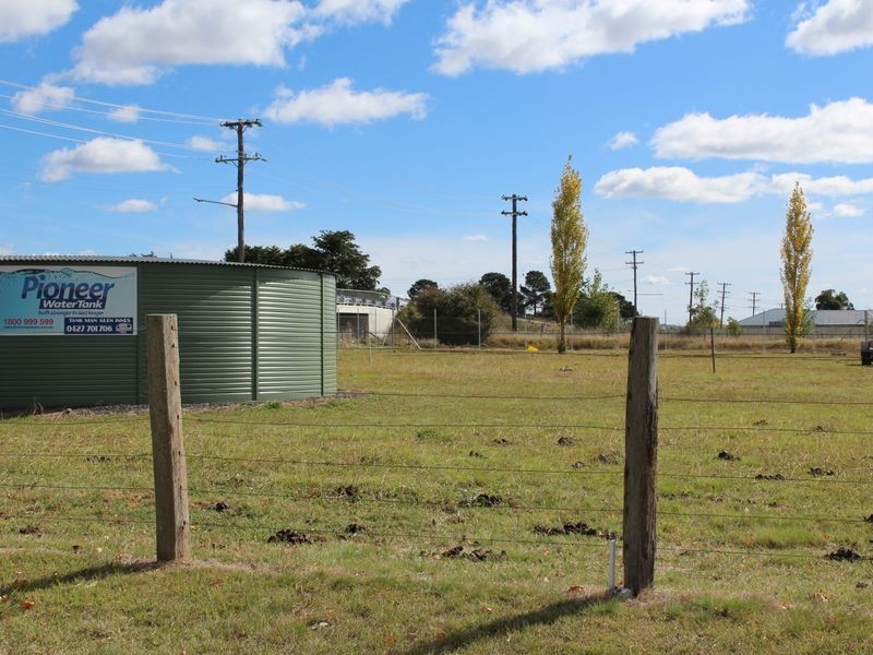 18-22 Lambeth Street, Glen Innes NSW 2370