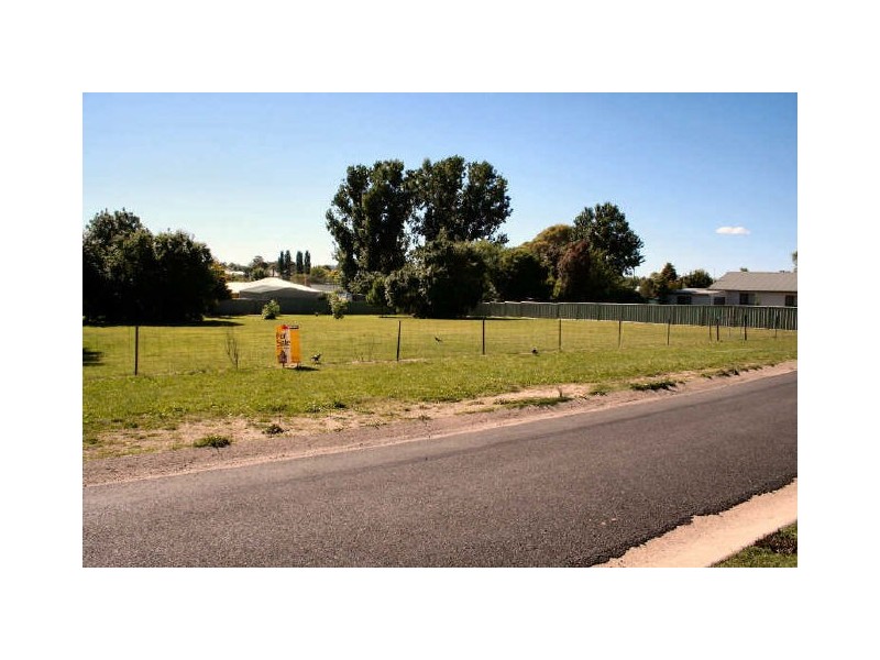 42-44 Grovers Lane, Glen Innes NSW 2370