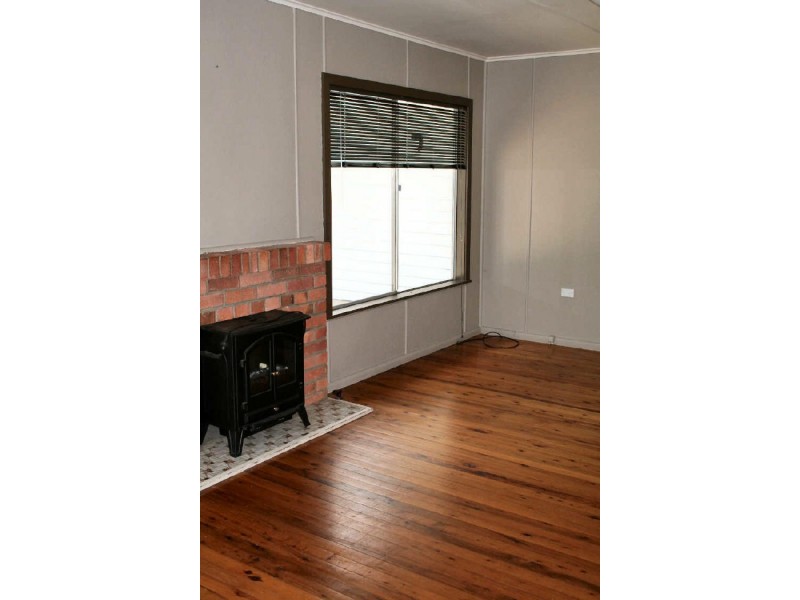 30 Walter Street, Glen Innes NSW 2370