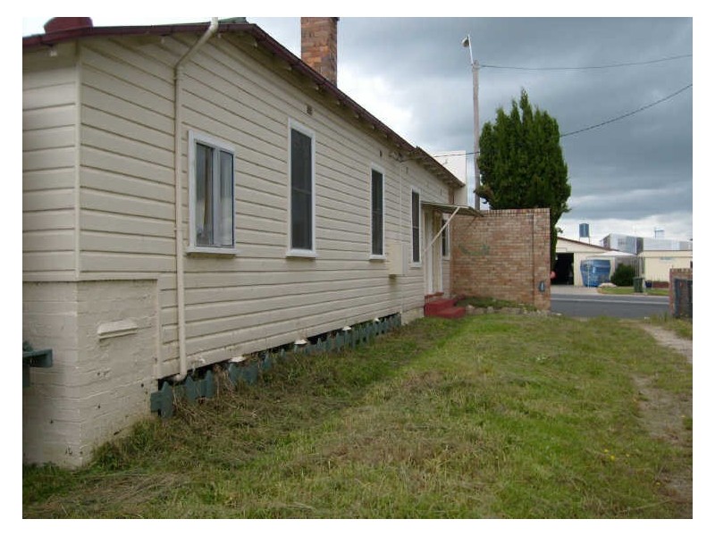 60 Tenterfield Street, Deepwater NSW 2371