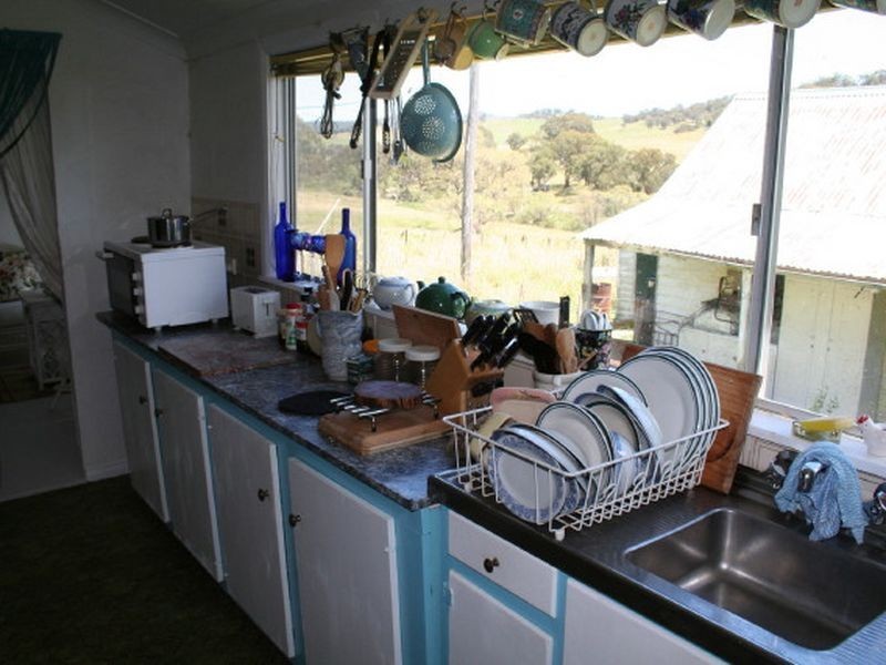 Amos Park Kookabookra, Glen Innes NSW 2370