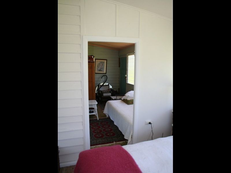 Amos Park Kookabookra, Glen Innes NSW 2370