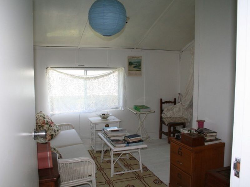 Amos Park Kookabookra, Glen Innes NSW 2370