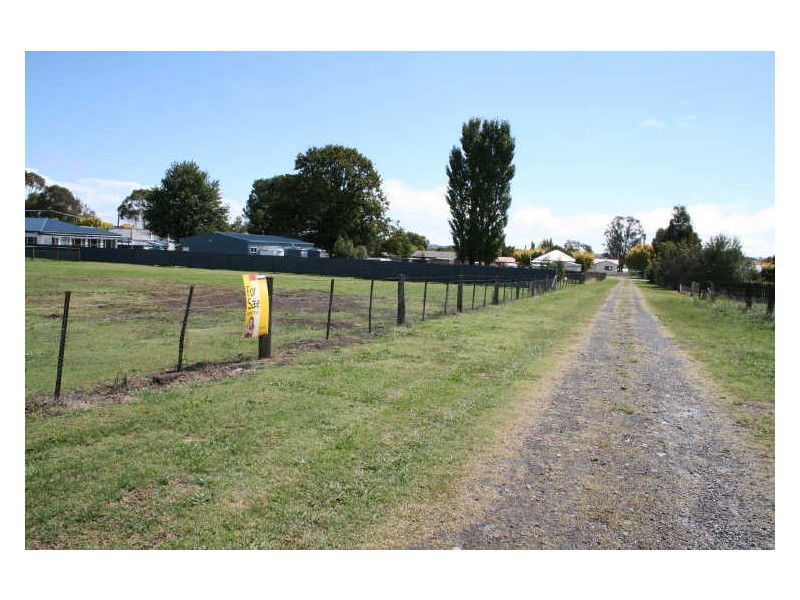 32 Wentworth Street, Glen Innes NSW 2370