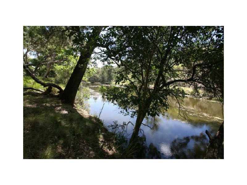 Wellingrove NSW 2370