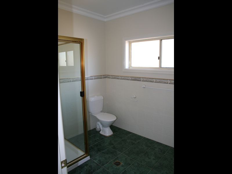 Unit 2/205 Bourke Street, Glen Innes NSW 2370