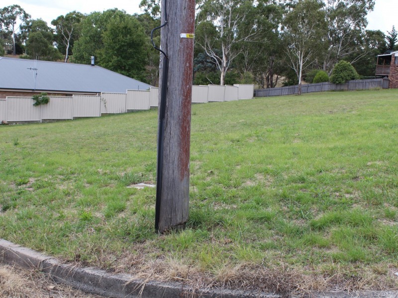 17 Veness Street, Glen Innes NSW 2370