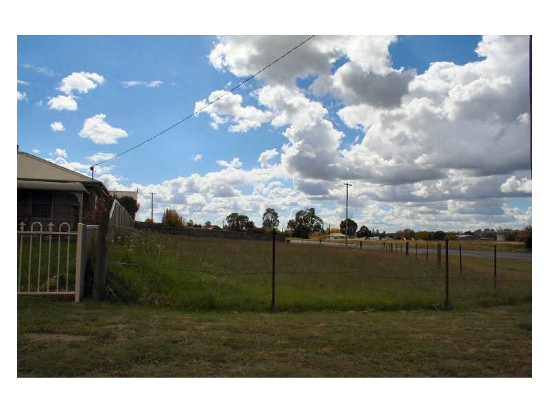 46 Thomas Street, Glen Innes NSW 2370