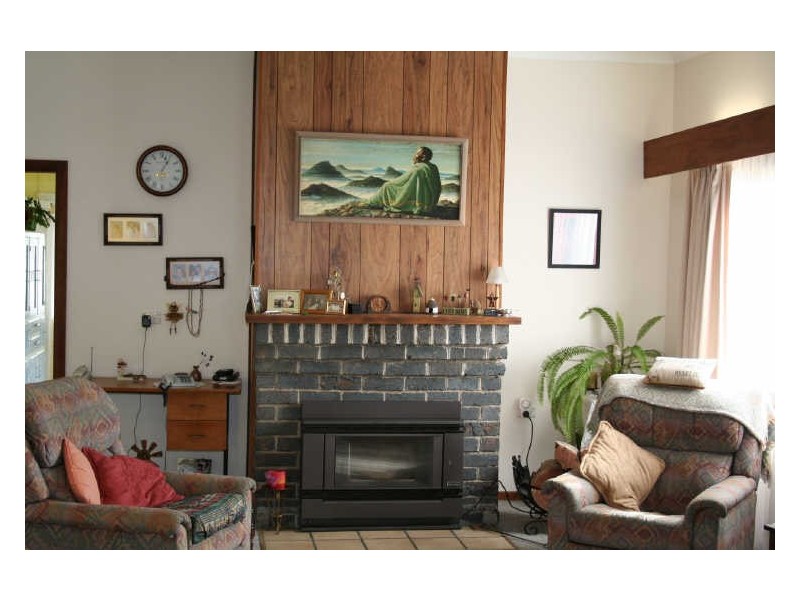 66 Derby Street, Glen Innes NSW 2370