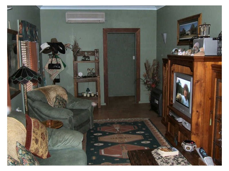 2 Scott Street, Glen Innes NSW 2370