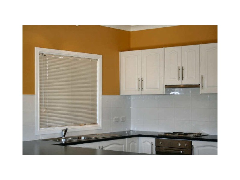 6A Meurant Street, Glen Innes NSW 2370