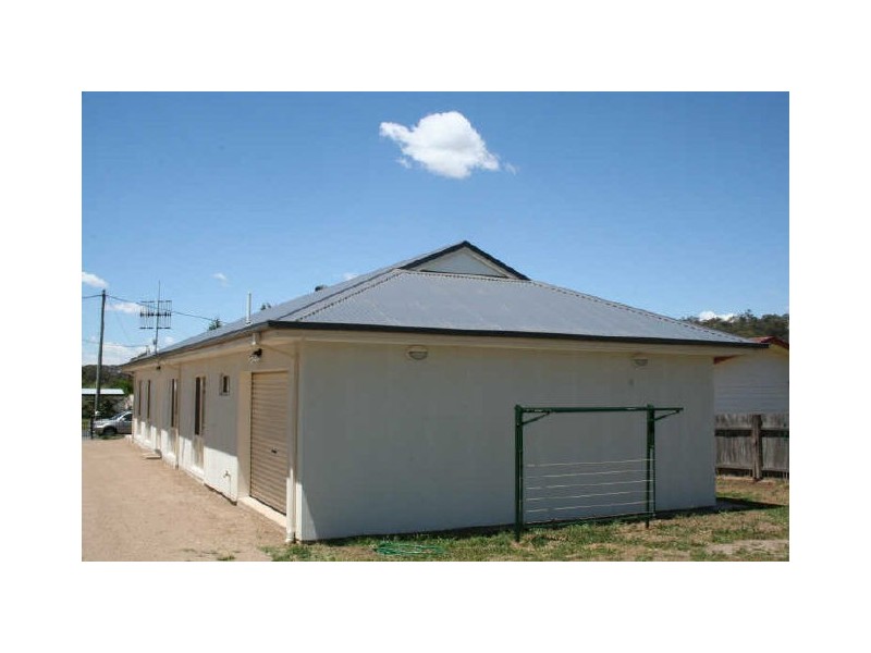 6A Meurant Street, Glen Innes NSW 2370