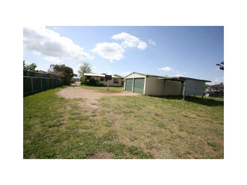 60 Coronation Avenue, Glen Innes NSW 2370