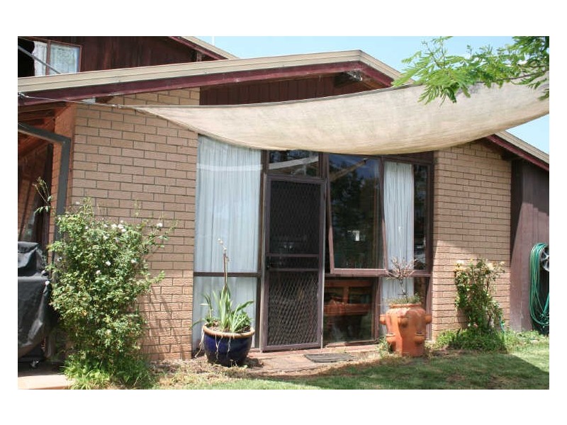 25 Fawcett Road, Glen Innes NSW 2370