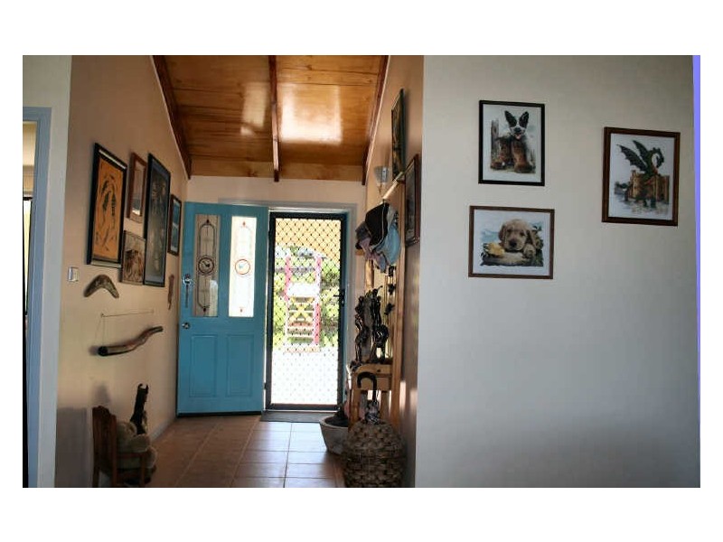 14 Bates Avenue, Glen Innes NSW 2370