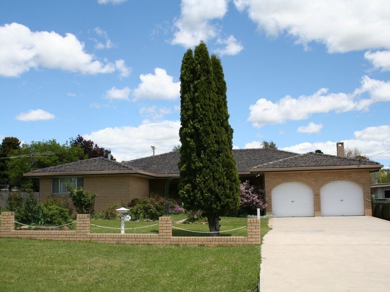 23 Heron Street, Glen Innes NSW 2370