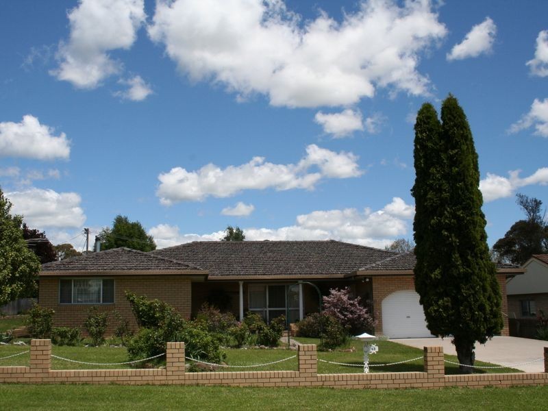 23 Heron Street, Glen Innes NSW 2370