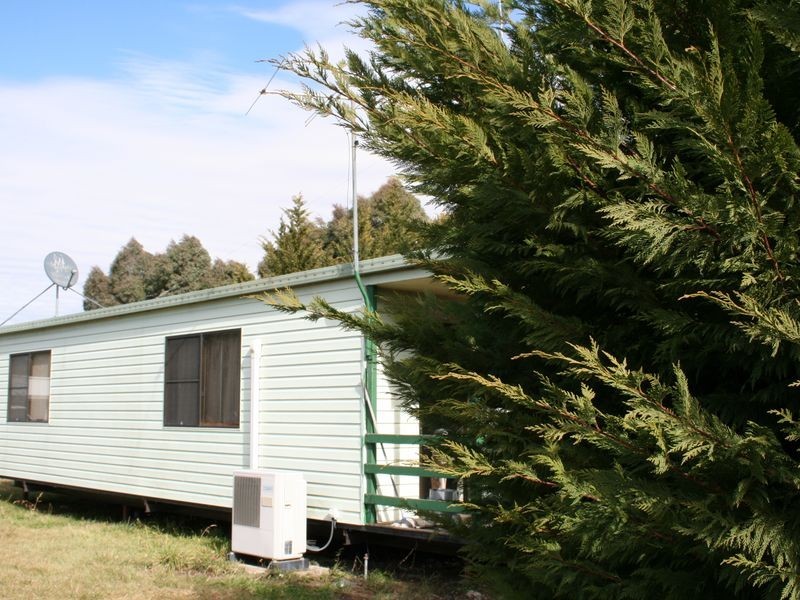 7 Meade Street, Glen Innes NSW 2370