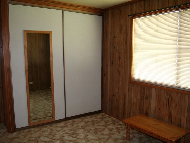 7 Meade Street, Glen Innes NSW 2370