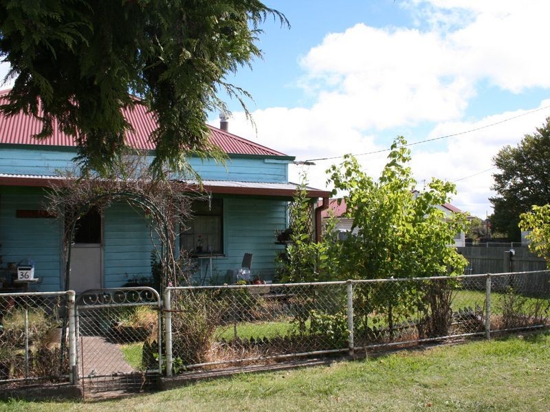 36 Church Street, Glen Innes NSW 2370