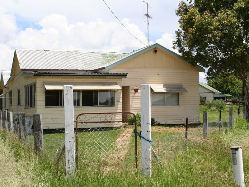 55 – 57 Moore Street, Emmaville NSW 2371