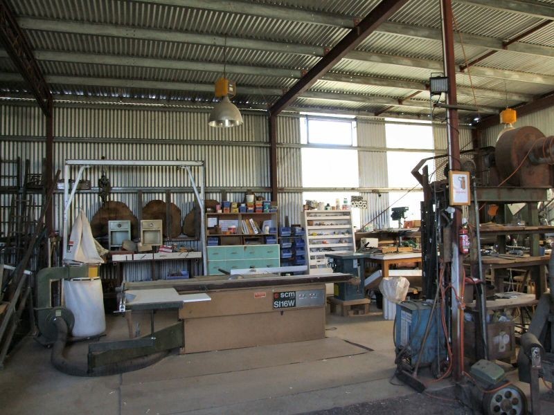 9 Meade Street, Glen Innes NSW 2370