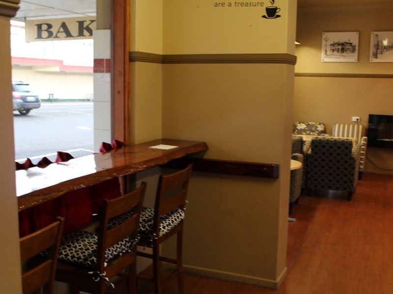 Smeatons B 176-178 Bourke Street, Glen Innes NSW 2370