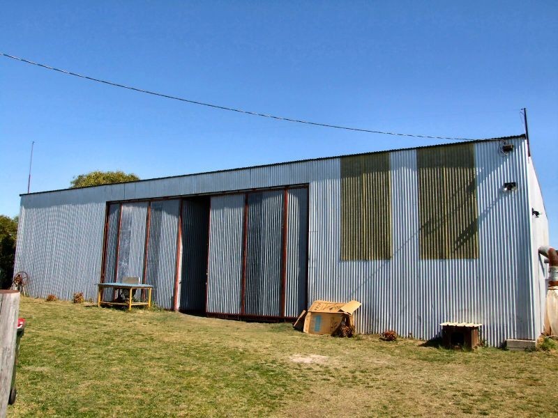 9 Meade Street, Glen Innes NSW 2370