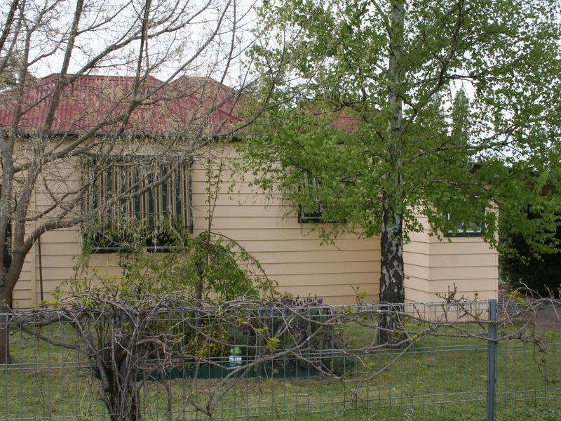 11 Manns Lane, Glen Innes NSW 2370