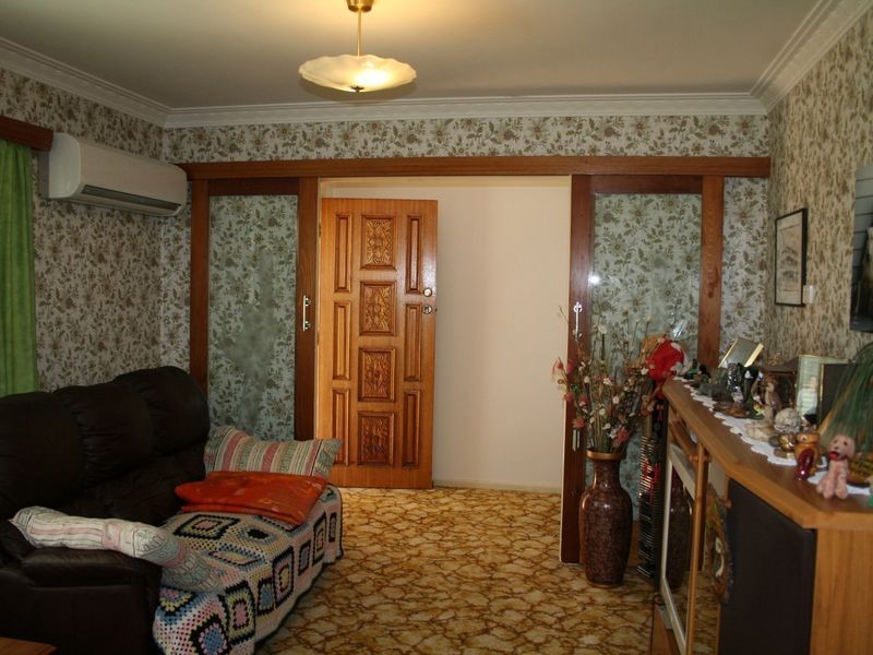 34 Railway Street, Glen Innes NSW 2370