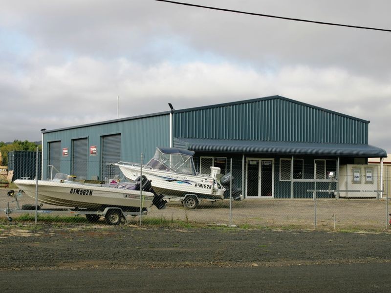 7 -9 Greenaway Street, Glen Innes NSW 2370