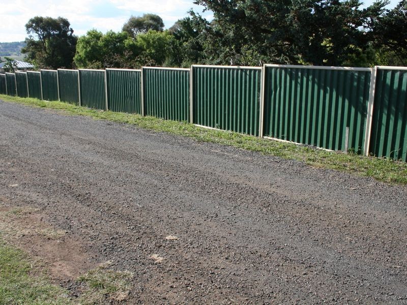 92-94 Coronation Avenue, Glen Innes NSW 2370