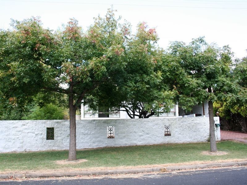 35 Lindsay Avenue, Glen Innes NSW 2370