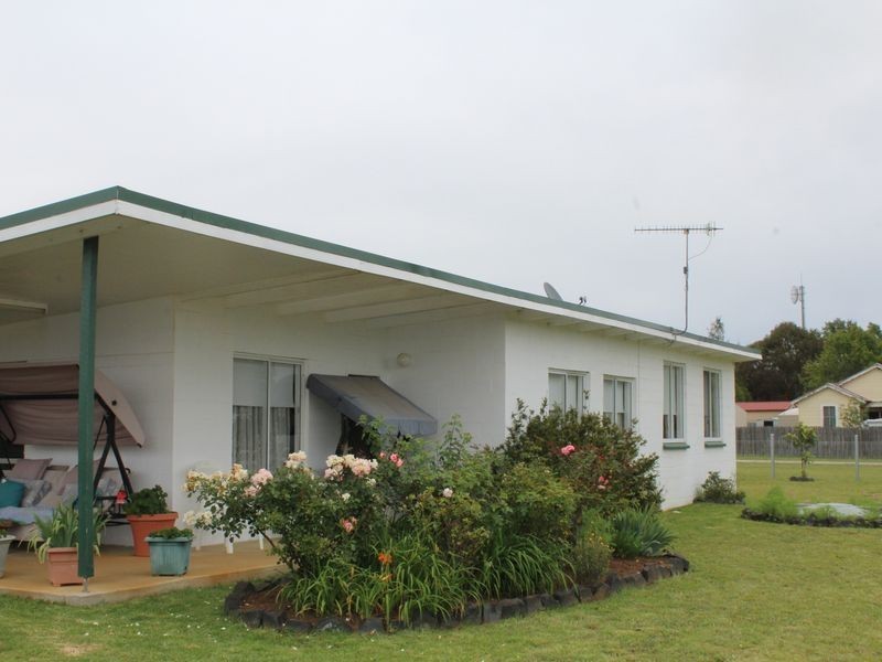 17 Camp Street, Glencoe NSW 2365