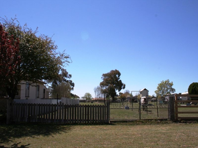 78 Lang Street, Glen Innes NSW 2370