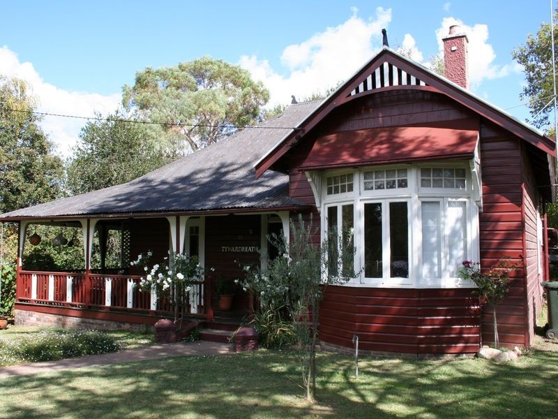 79 Meade Street, Glen Innes NSW 2370