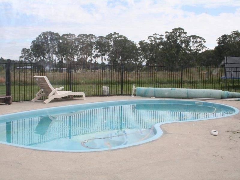 73 Bradleys Lane, Glen Innes NSW 2370