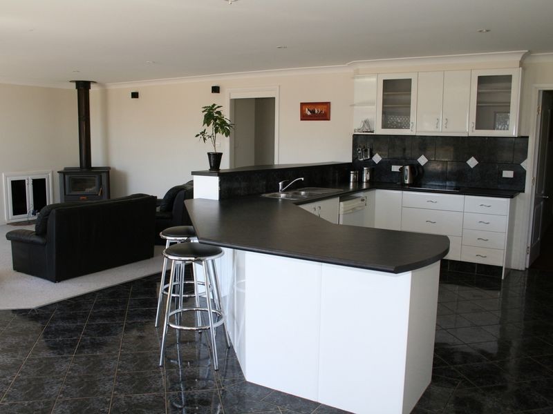 73 Bradleys Lane, Glen Innes NSW 2370