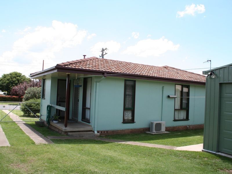 23 Coronation Avenue, Glen Innes NSW 2370