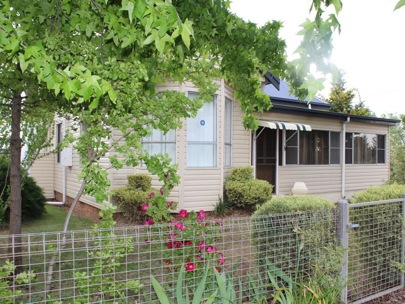 9769 New England Highway, Glen Innes NSW 2370