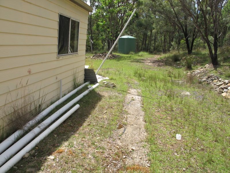 2293 Emmaville Street, Reddestone NSW 2370